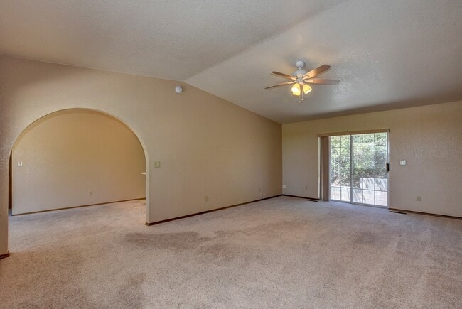 Building Photo - Nice 3-bedroom home in Prescott home for rent!