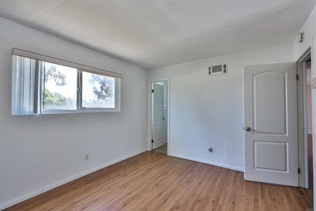 Building Photo - 6333 College Grove Dr