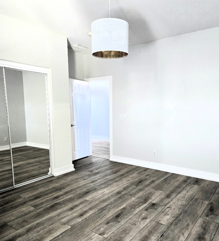 Building Photo - 2320 W Forest Pleasant Pl