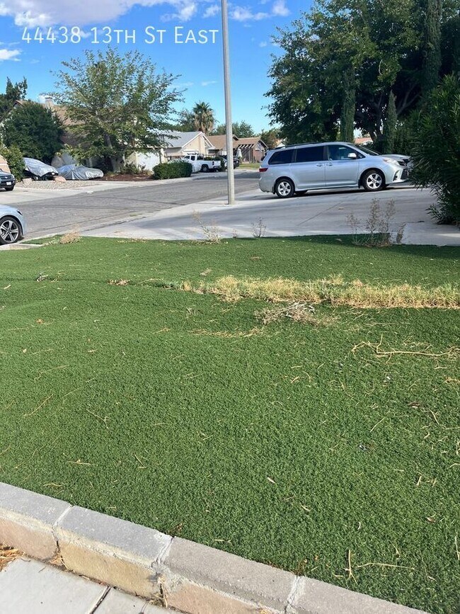 Building Photo - 44438 13th St E