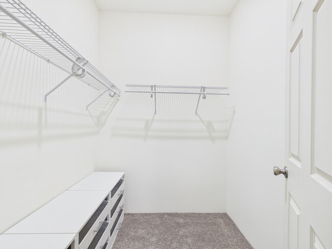 Building Photo - 835 Marquette Loop