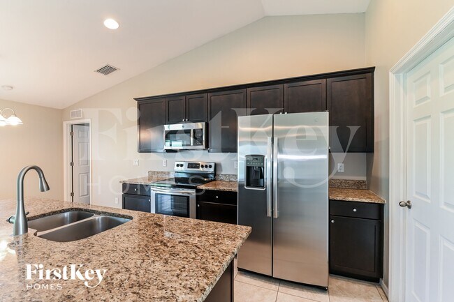 Building Photo - 1023 NW 22nd Terrace