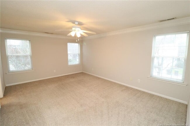 Building Photo - 100 Beverstone Dr