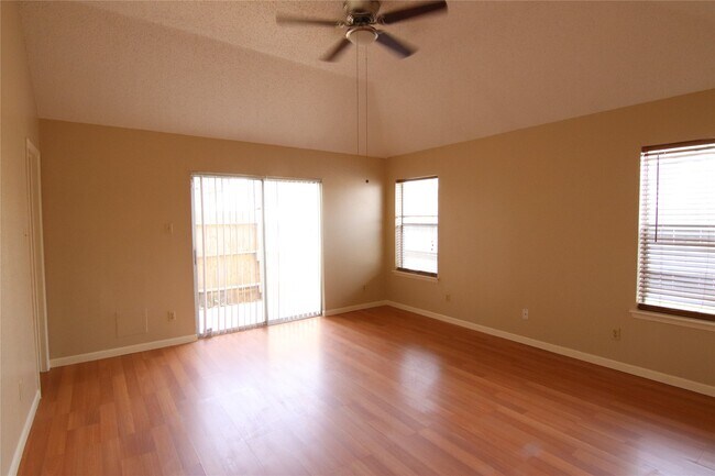 Building Photo - 3118 Settlers Way Blvd