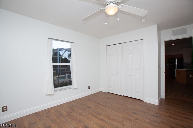 Building Photo - 2507 Embers Pkwy W