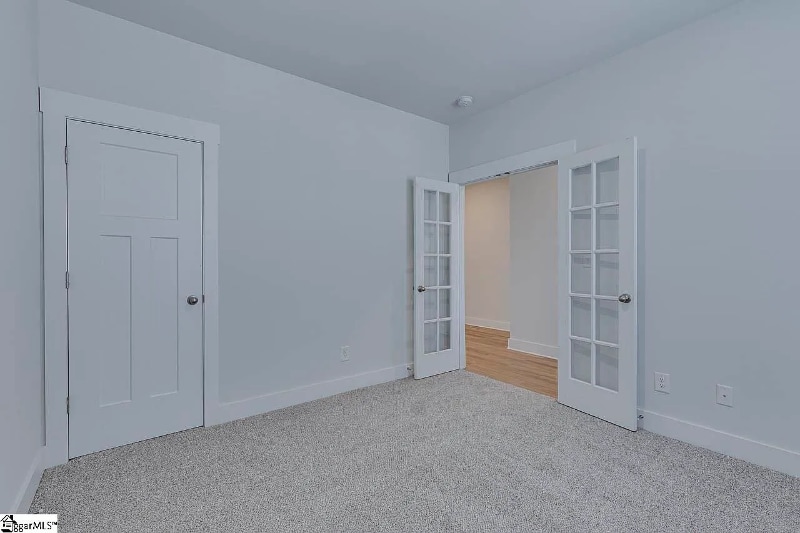 Building Photo - 103 Shallons Dr