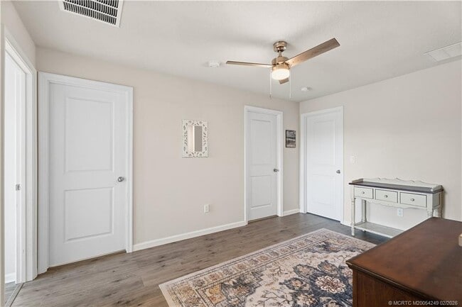 Building Photo - 3931 SE Mentmore Ln