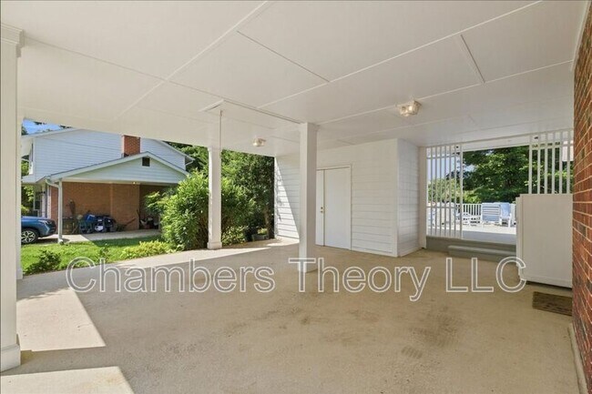 Building Photo - 4216 Worcester Dr