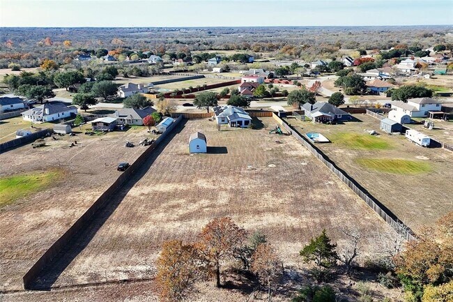 Building Photo - 167 Hay Meadow Rd