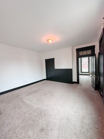 Building Photo - 934 Washington Ave