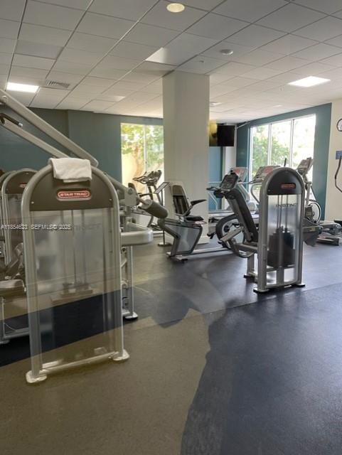 Building Photo - 4001 S Ocean Dr