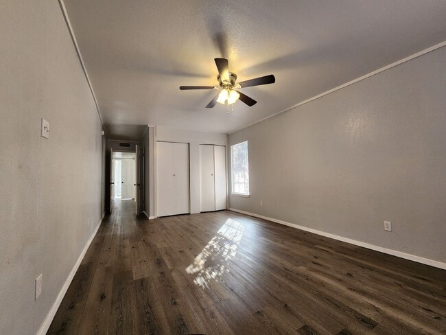 Building Photo - 1101 Clairmont St