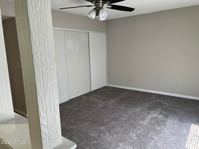 Building Photo - 7827 W College Dr