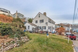 Building Photo - 6 Herrick Ct