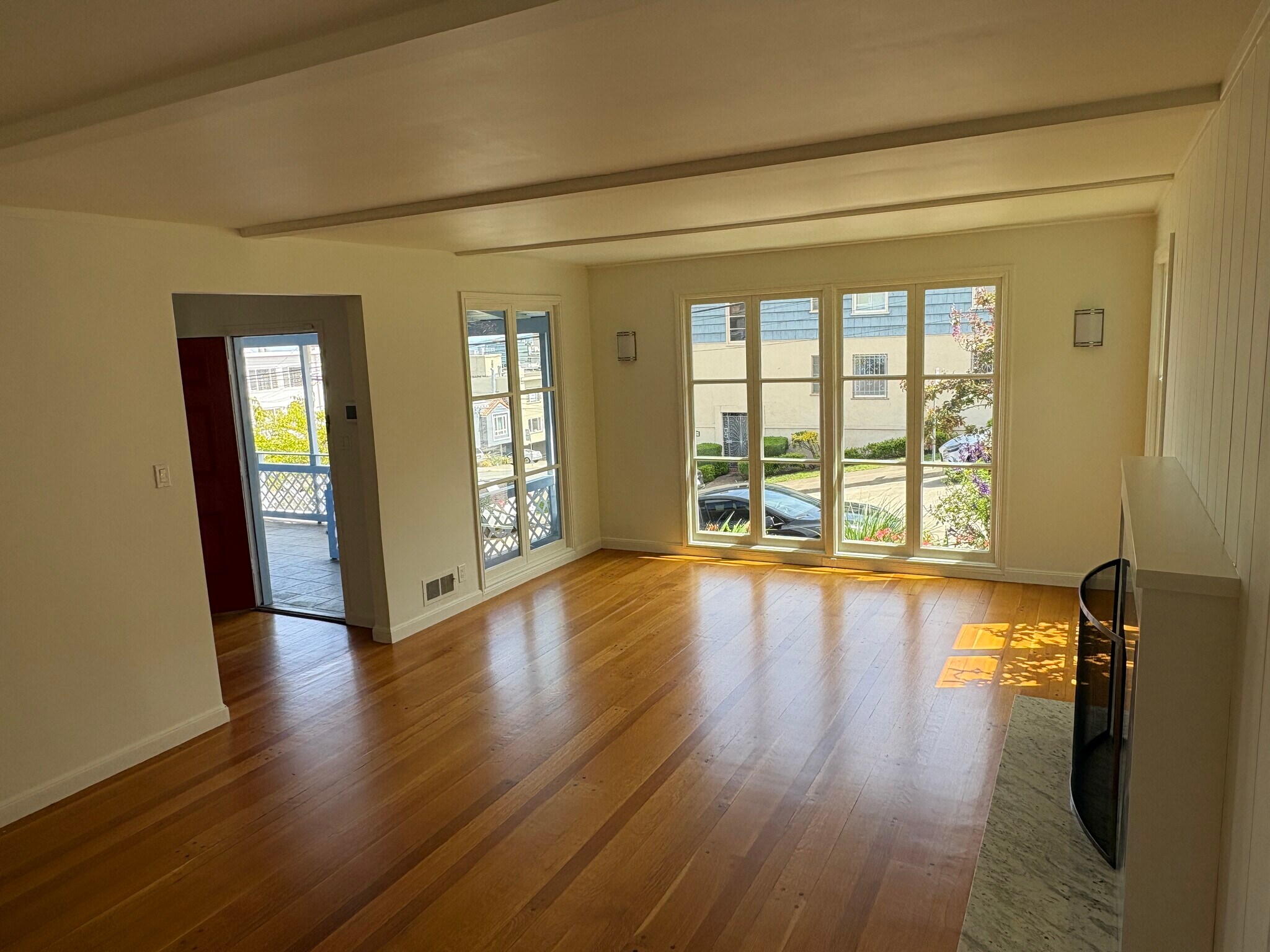 Building Photo - 1703 Funston Ave