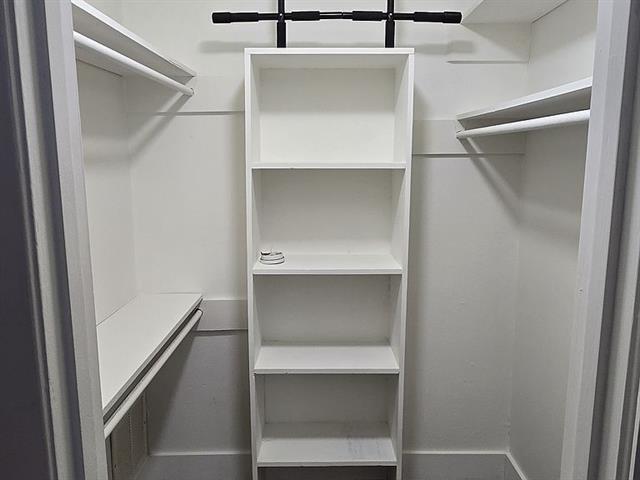 Building Photo - 12888 Montfort Dr