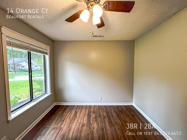 Building Photo - 14 Orange Ct