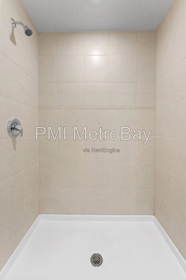 Building Photo - 5137 Benjamin Eric St
