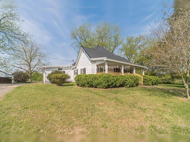 Building Photo - 7680 Jefferson River Rd