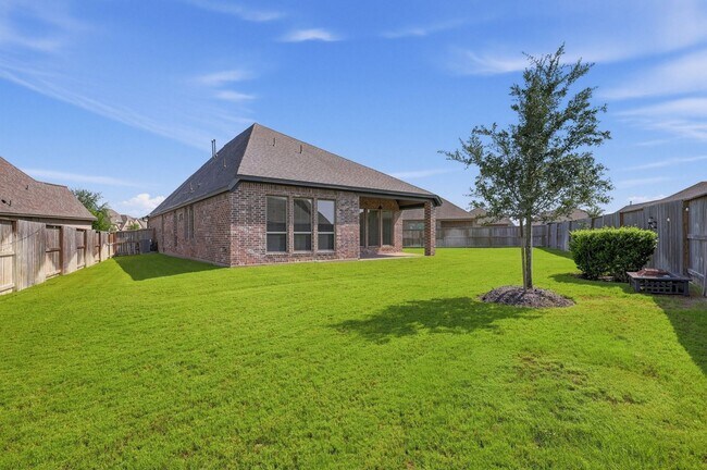 Building Photo - 5123 Morrison Dr