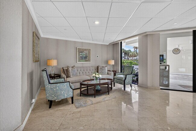 Building Photo - 2800 N Ocean Dr