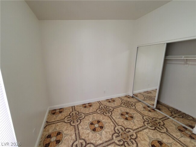 Building Photo - 4406 Cinema Ave