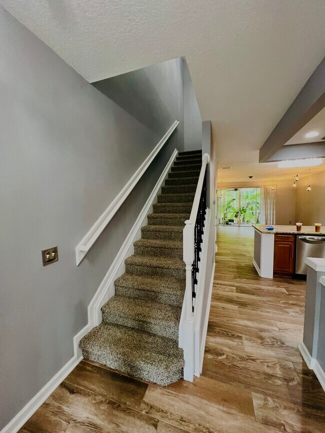 Building Photo - 13479 Stone Pond Dr