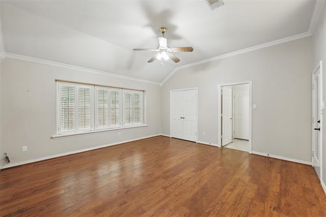 Building Photo - 211 Sendero Dr