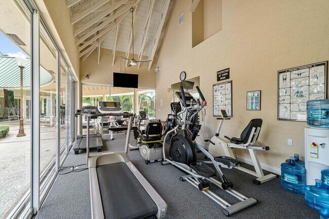 Building Photo - 6309 Graycliff Dr