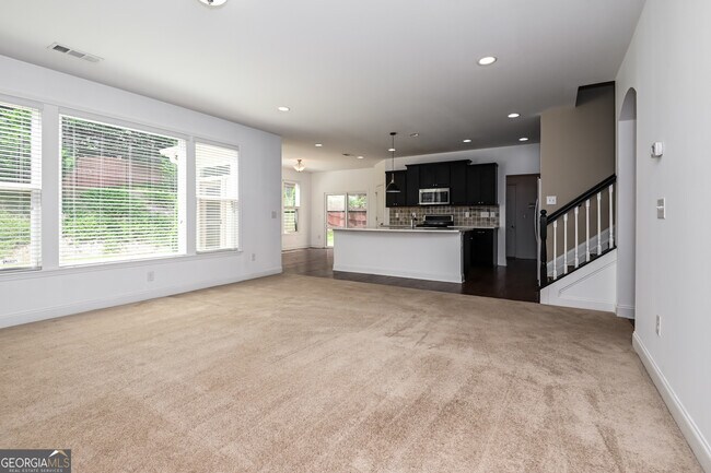 Building Photo - 2045 Birmingham Ct