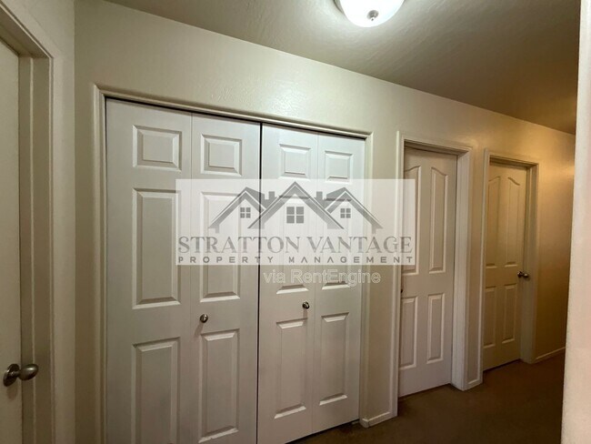 Building Photo - 11580 W Duran Ave