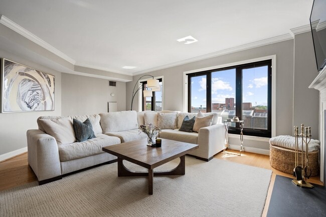 Building Photo - 1080 Wisconsin Ave NW