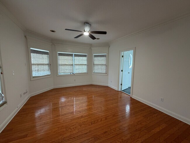 Building Photo - 105 Serenity Ln