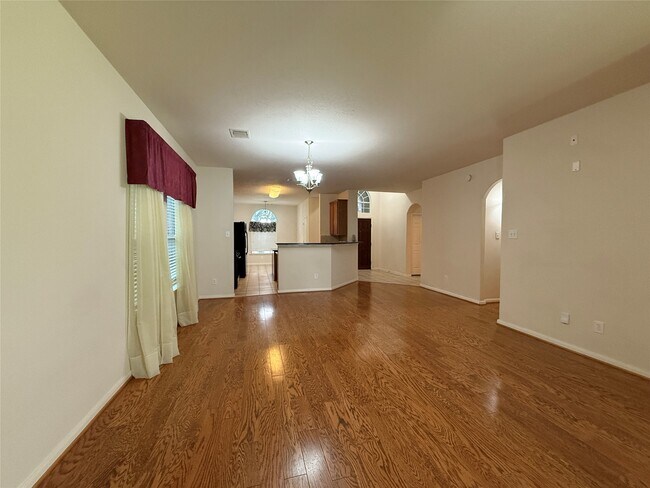 Building Photo - 7323 Boerne Creek Dr