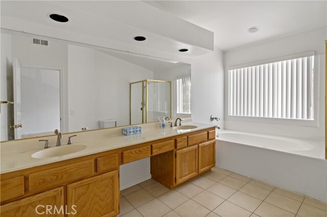 Building Photo - 1210 N Sunflower Ave