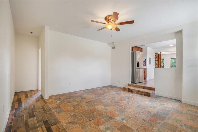 Building Photo - 13832 South Bay Lake Rd