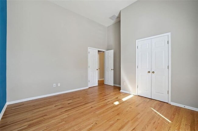 Building Photo - 1400 Prestige Valley Dr