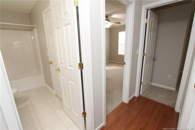 Building Photo - 5425 Golden Moss Trail