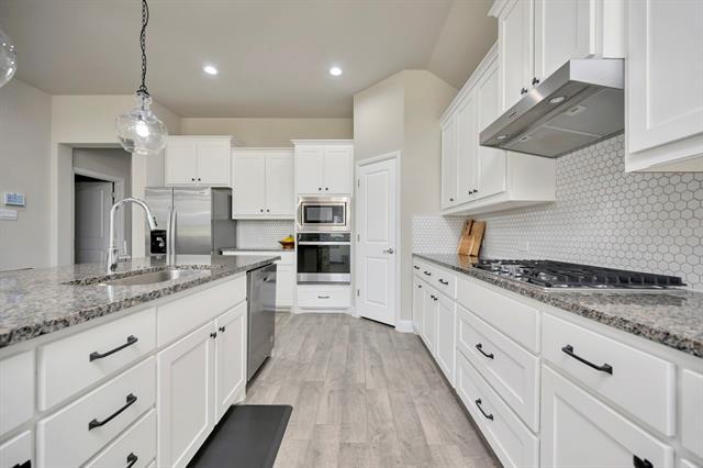 Building Photo - 2028 Windsor Dr
