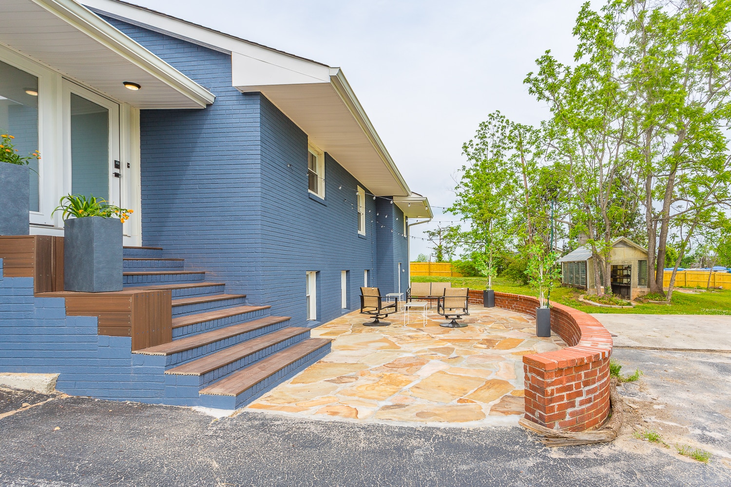 welcoming patio (a wood deck has been constructed since this picture too) - 8011 Shallowford Rd