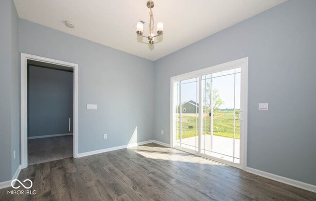 Building Photo - 5817 Flat Hill Dr