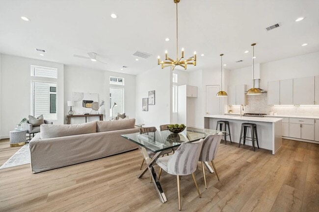 Building Photo - 3822 Wilmer St