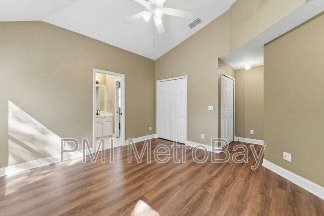 Building Photo - 15016 Deer Meadow Dr