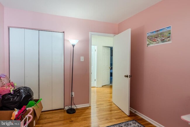 Building Photo - 5626 Hershey Ln