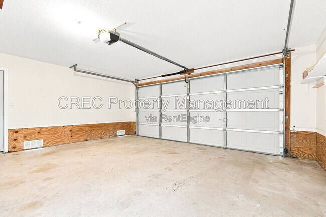 Building Photo - 1355 Fiddle Way