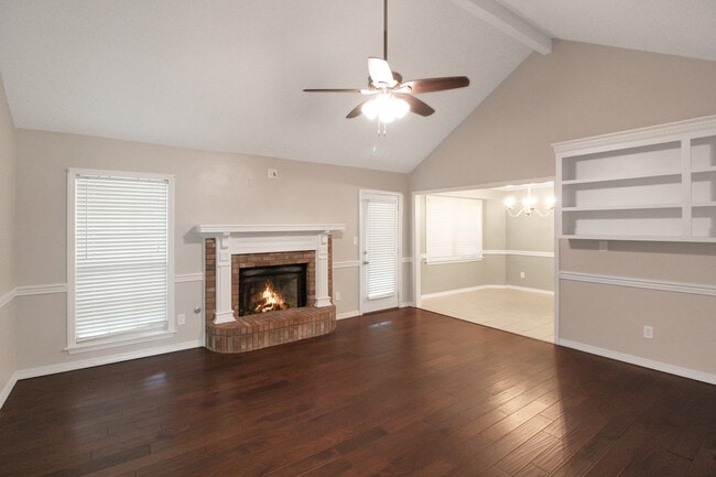 Building Photo - 114 Trace Ridge Dr