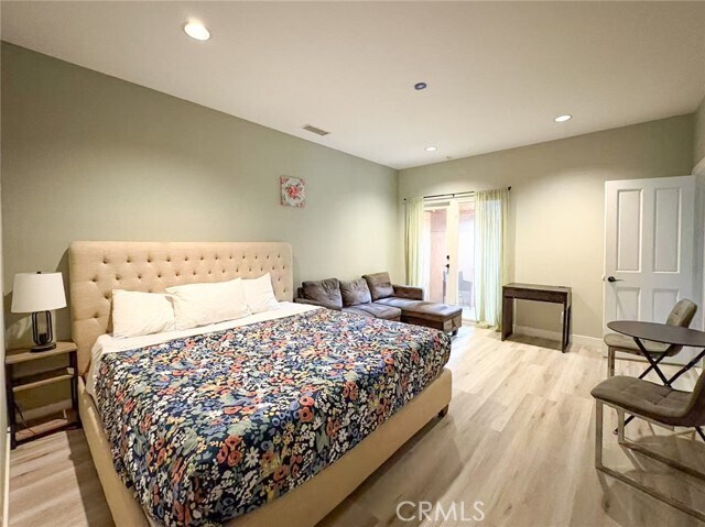 Building Photo - 45700 Adler Ln