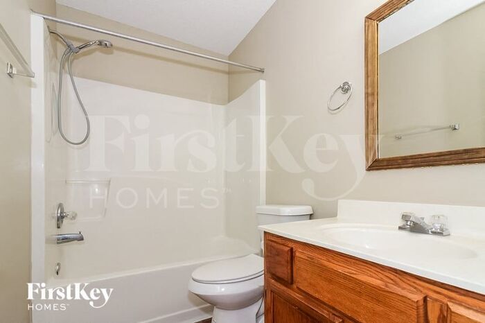 Building Photo - 4459 Willow Springs Cove