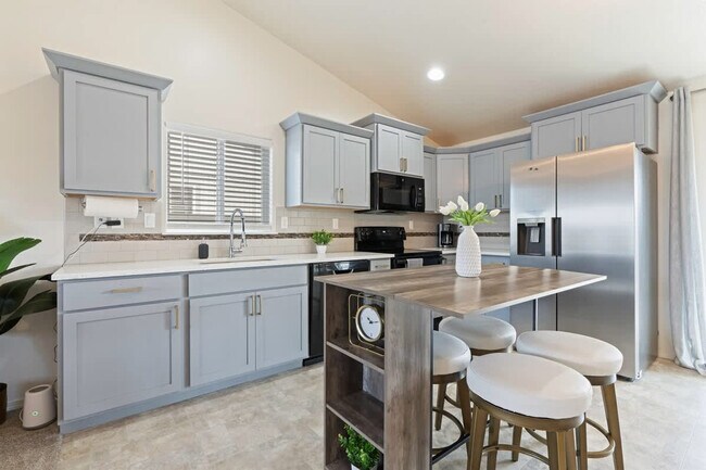 Building Photo - 3808 Bobwhite St