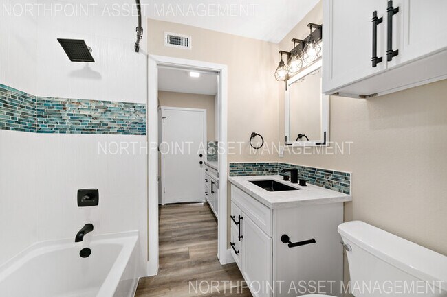 Building Photo - Brand New Remodel – Stunning Pool Home wit...